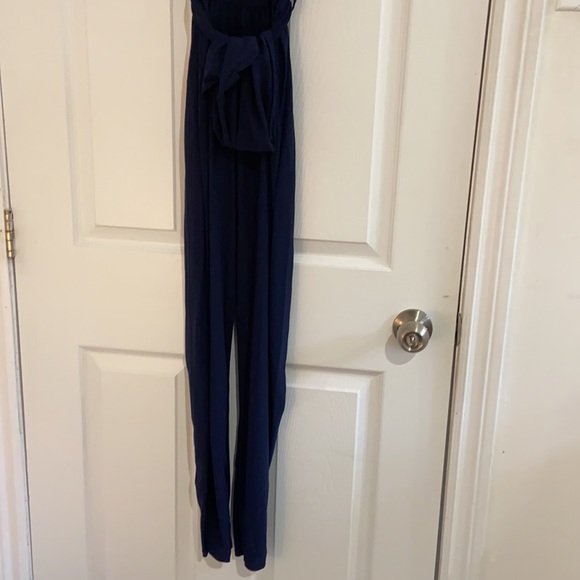 Short sleeve jumpsuit 💙 - Picture 2 of 5